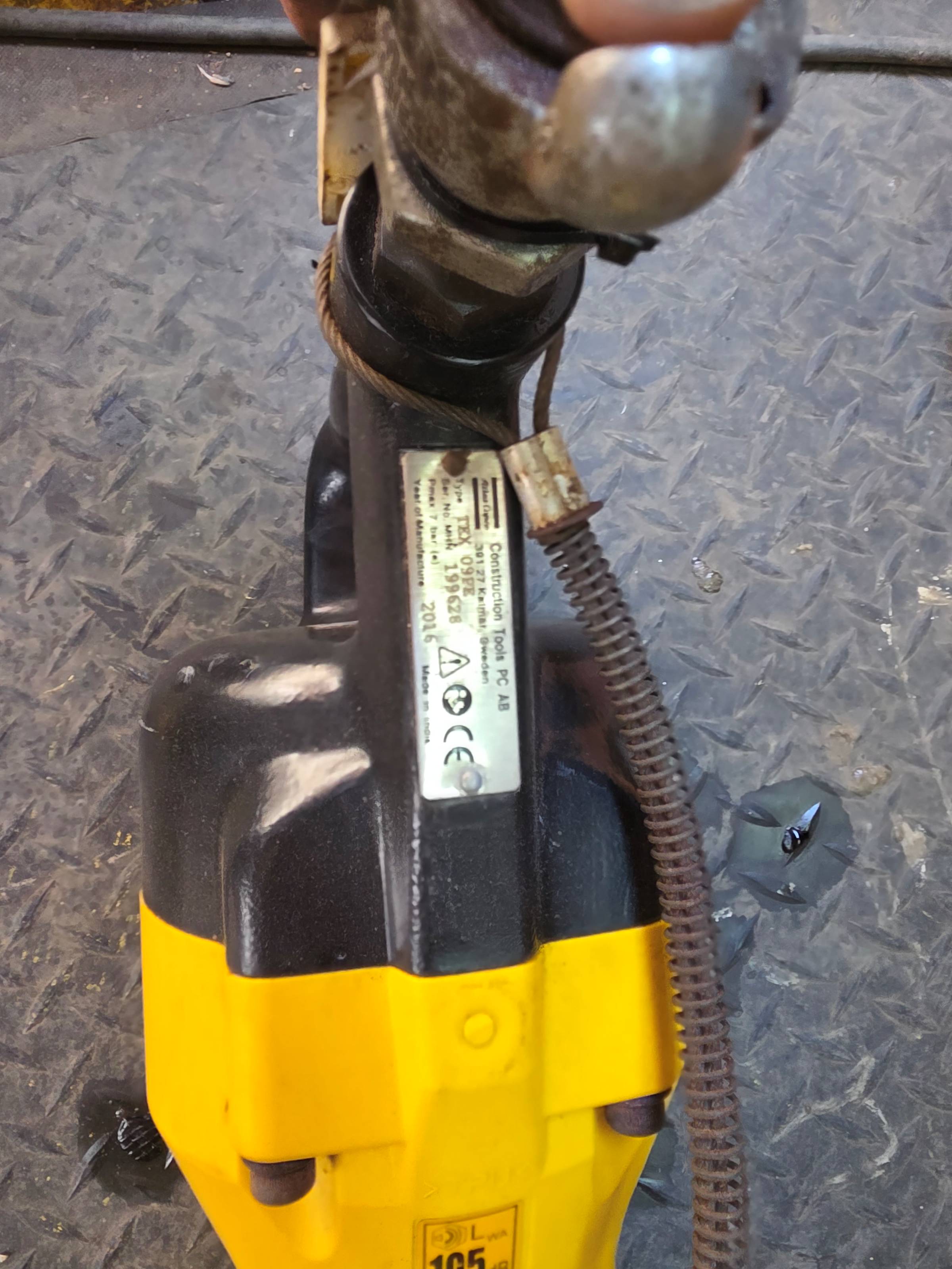 Atlas Copco TEX 09 PE Titreşimi Azaltılmış Pnömatik Çekiç