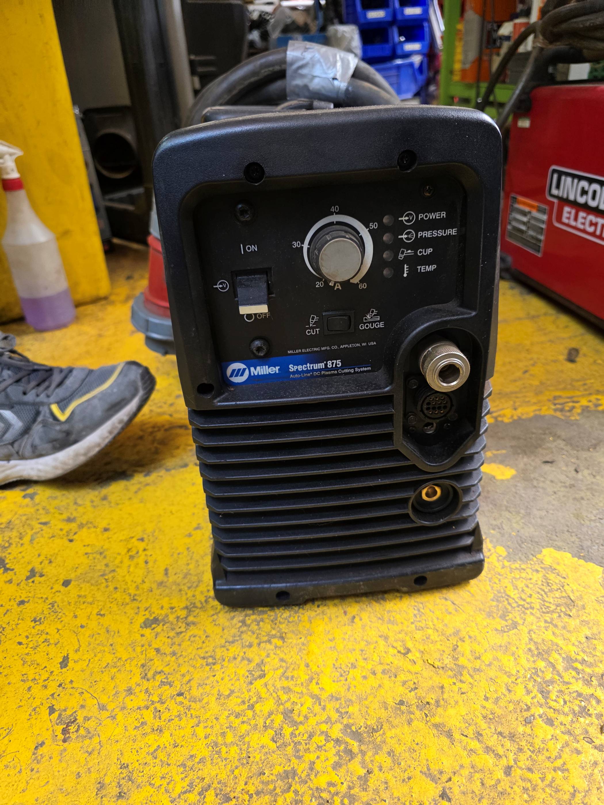 MILLER SPECTRUM 875 AUTO LINE Plazma Kesme Makinesi